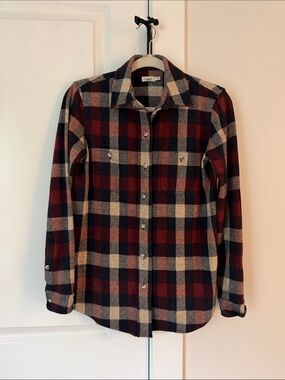 Faherty Red, Navy & Cream Plaid Button-Down Shirt